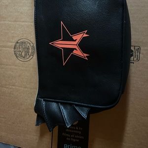 BRAND NEW-Jeffree Star Cosmetics Bag
Exclusive Halloween (no longer produced)